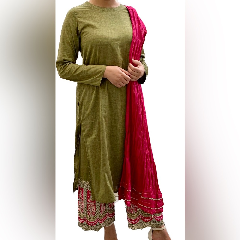 3 piece trousers, shirt, dupatta Pakistani brand